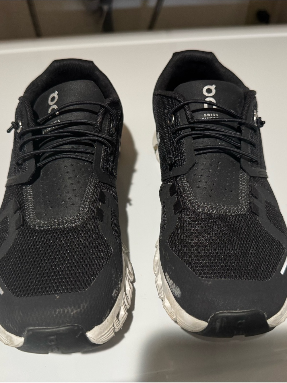 ON Cloud women’s Running Shoes in Black - Picture 3 of 5